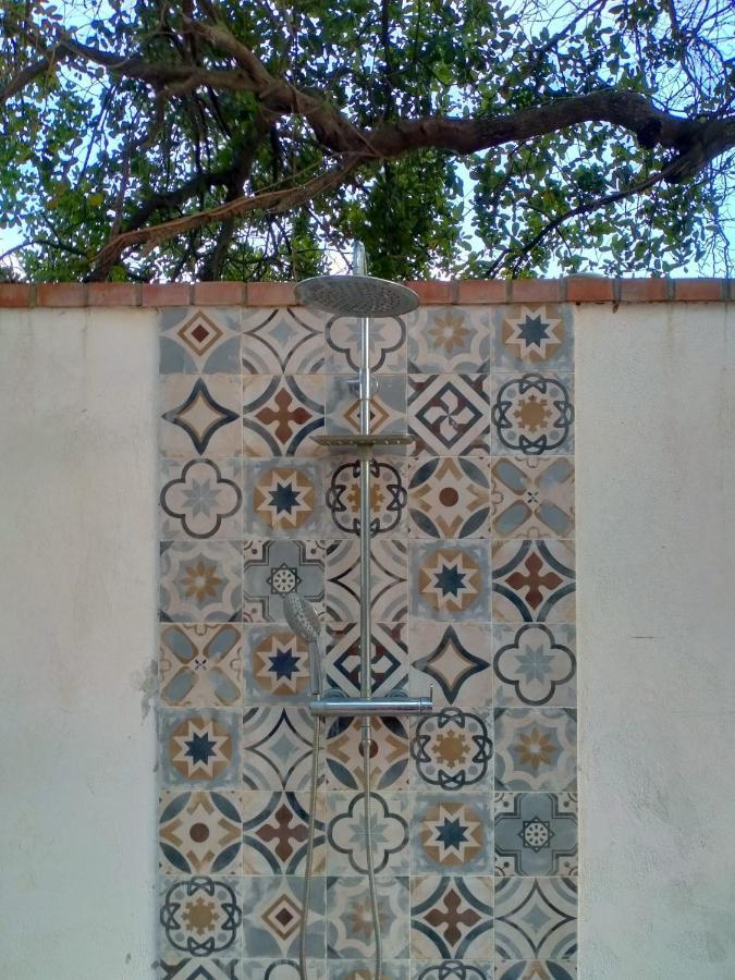 Casa Armas Guest House Buggerru Exterior photo