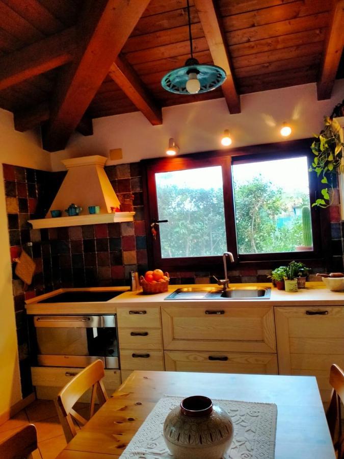 Casa Armas Guest House Buggerru Exterior photo