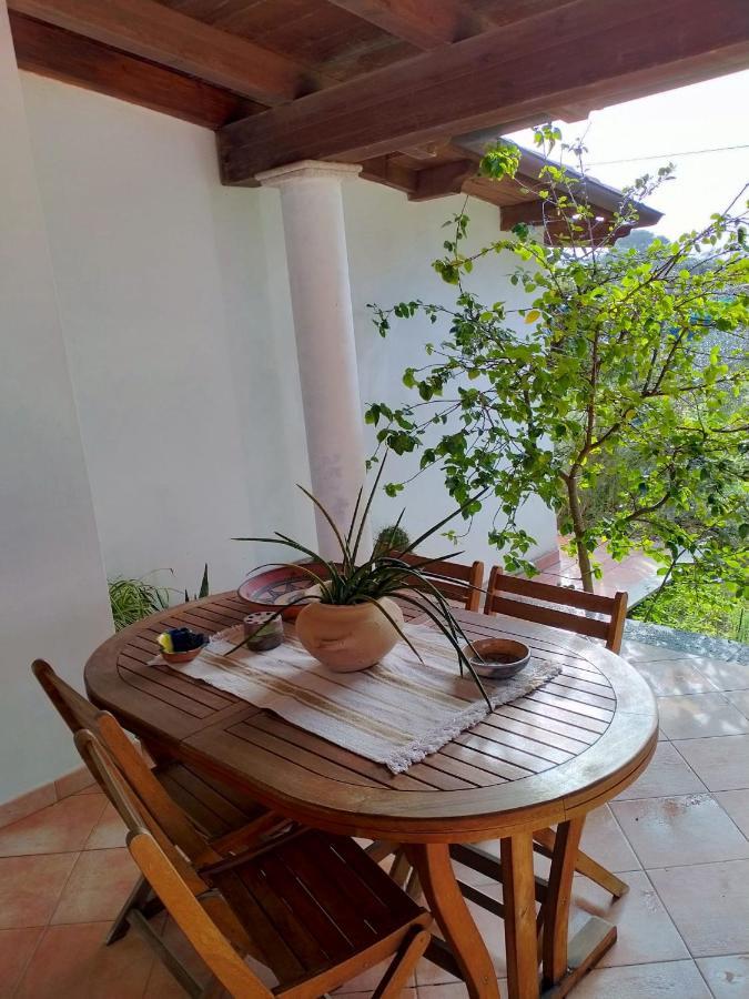 Casa Armas Guest House Buggerru Exterior photo